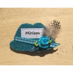 Wiesn-Anstecker Filz-Brosche Trachten-Brosche Namensträger Hut, Oktoberfest-give-away, Veranstaltung, Hochzeit, Wunschbeschriftung, Personalisierung