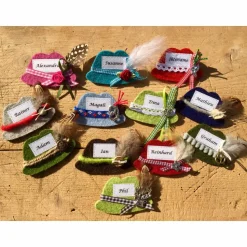 Wiesn-Anstecker Filz-Brosche Trachten-Brosche Namensträger Hut, Oktoberfest-give-away, Veranstaltung, Hochzeit, Wunschbeschriftung, Personalisierung