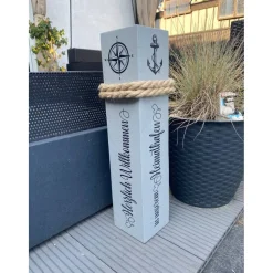 Willkommenssäule Haustür personalisiert – Maritime Holzsäule mit Namen & Anker, handgefertigt