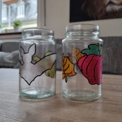 Windlicht aus Altglas. 2er Set. Handbemalt im herbstlichen Design passend für die Herbst- und Halloween Dekoration