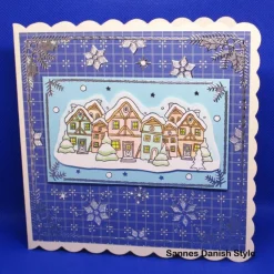 Winterdorf Karte – Handgemachte Winterkarte mit verschneitem Dorf & Glitzerstickern, 15 x 15 cm