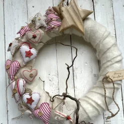 Winterkranz Türschmuck Skandinavischer Landhausstil – Handgefertigter Weihnachtskranz Ø 43 cm