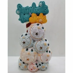 Witziger Schneeballturm zum Beleuchten