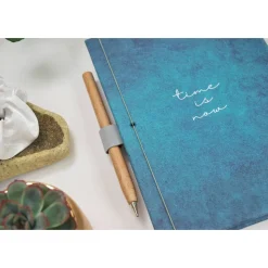 Wochenkalender & Terminplaner 2025 A5 Wochenübersicht / Tagesübersicht / Tagebuch personalisiert royalblau