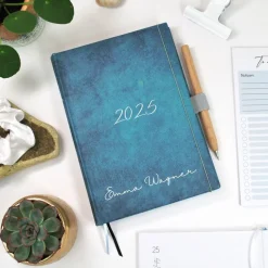Wochenkalender & Terminplaner 2025 A5 Wochenübersicht / Tagesübersicht / Tagebuch personalisiert royalblau