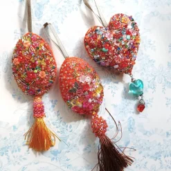 Wohndeko Herz orange bunt Unikat Perlenstickerei handgemacht pompös handmade Ornament