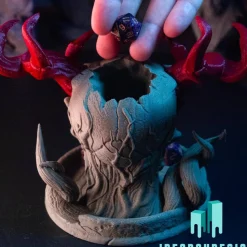 Würfelturm Totenkopf Dämon – Dein episches Dungeons and Dragons Accessoire