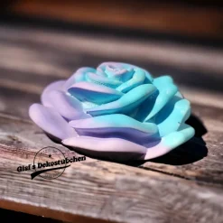 Wunderschöne Keramik Rose in Pastellfarben