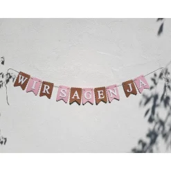 Wunderschöne Papier Girlande zur Hochzeit