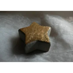 X MAS  Weihnachtlicher Schriftzug aus Beton - Buchstaben + Stern in wunderschöner Holzkiste