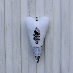 XL Stoffherz mit gesticktem Scherenschnitt Motiv, Osterhase