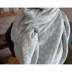 XXL Dreiecktuch  / Musselin Double Gauze / Mintgrün mit weißen Regenbögen / Schaltuch / Halstuch/ Wickelschal/ Loop