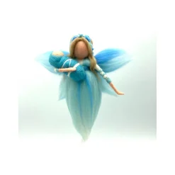 zarte blaue Wiegenfee