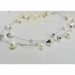 Zarte Brautkette aus vier Reihen Draht mit echten Perlen & Kristallen – Handgefertigter Schmuck für die Hochzeit
