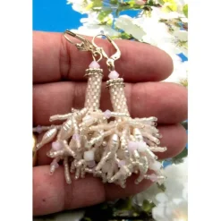 Zauberhafte beadwork Ohrringe, Glasperlenschmuck, weiß, rosa, Braut, Hochzeit – Geschenkidee für Frauen