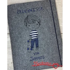 Zeugnis, Zeugnismappe, Zeugnishülle, Zeugnisse, gestickt, Filz, Skater, Skateboard, Junge, Mädchen, personalisierbar