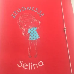 *Zeugnismappe DIN  A4 * gestickt auf rotem Filz *Schulstart * *Einschulung *  personalisierbar mit Namen * Geschenk *