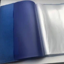 *Zeugnismappe DIN  A4 * gestickt auf blauem Filz *Schulstart * *Einschulung *  personalisierbar mit Namen * Geschenk *