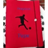 Zeugnissmappe / Zeugnisshülle aus Filz "Fussballspieler"