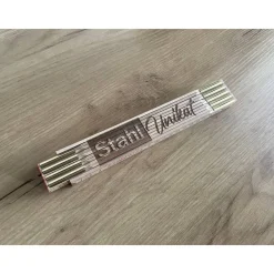 Zollstock personalisiert mit Gravur aus Buchenholz