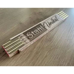 Zollstock personalisiert mit Gravur aus Buchenholz
