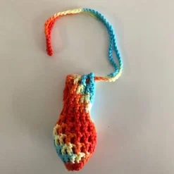 Zwei Eierschleudern / Eiernetze / Ostereierschleudern /Ostereiernetze 100umwolle Schulgarn dick!