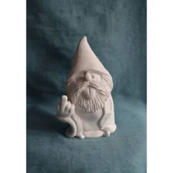 Zwerg Gnom mit Mittelfinger und Zunge